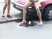 lesbian pissing